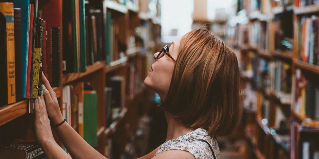 5 Simple Ways To Save Money by Visiting Your Local Library